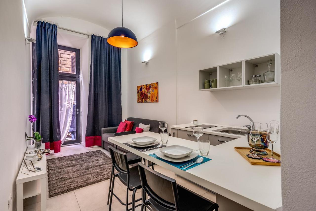 Studio Artis Piazza Di Spagna Apartment โรม ภายนอก รูปภาพ