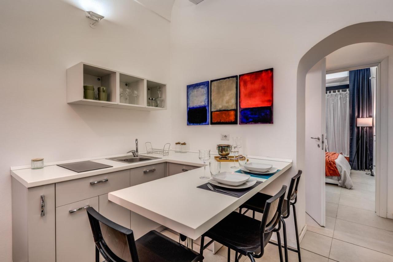 Studio Artis Piazza Di Spagna Apartment โรม ภายนอก รูปภาพ