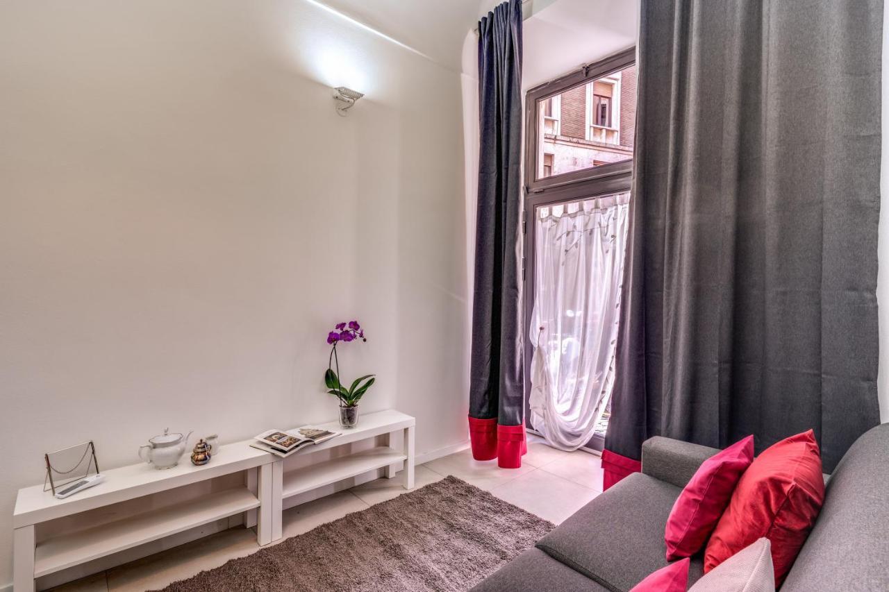 Studio Artis Piazza Di Spagna Apartment โรม ภายนอก รูปภาพ